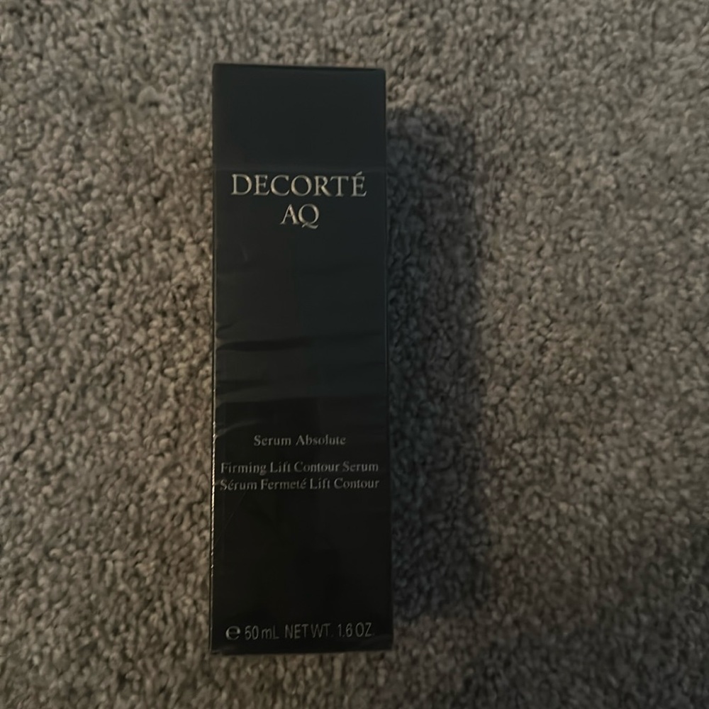 Brand new Decorte AQ serum abosolute